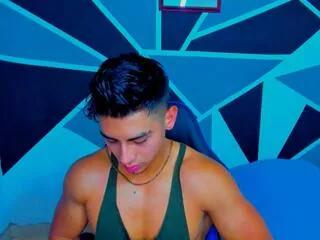 vinny_oliver from Flirt4Free