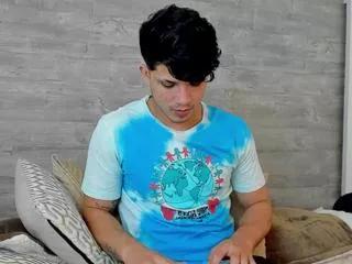 williams_launther from Flirt4Free