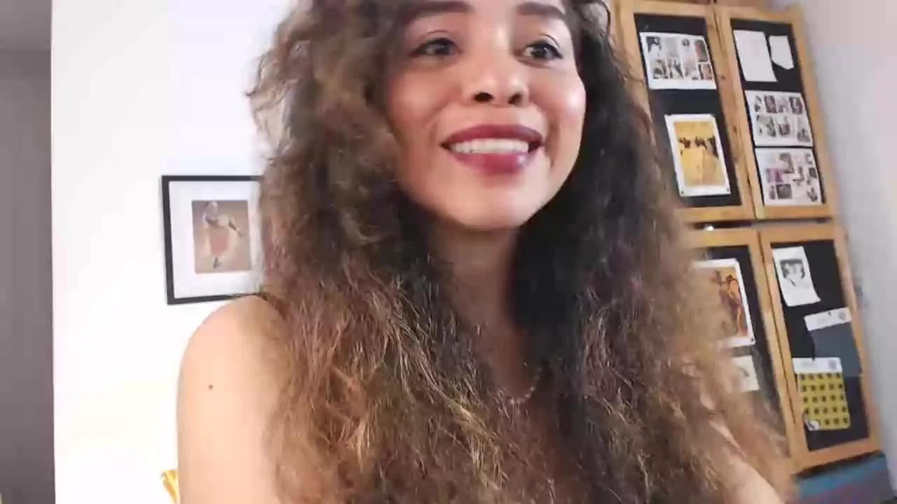 Annekamy from Streamray