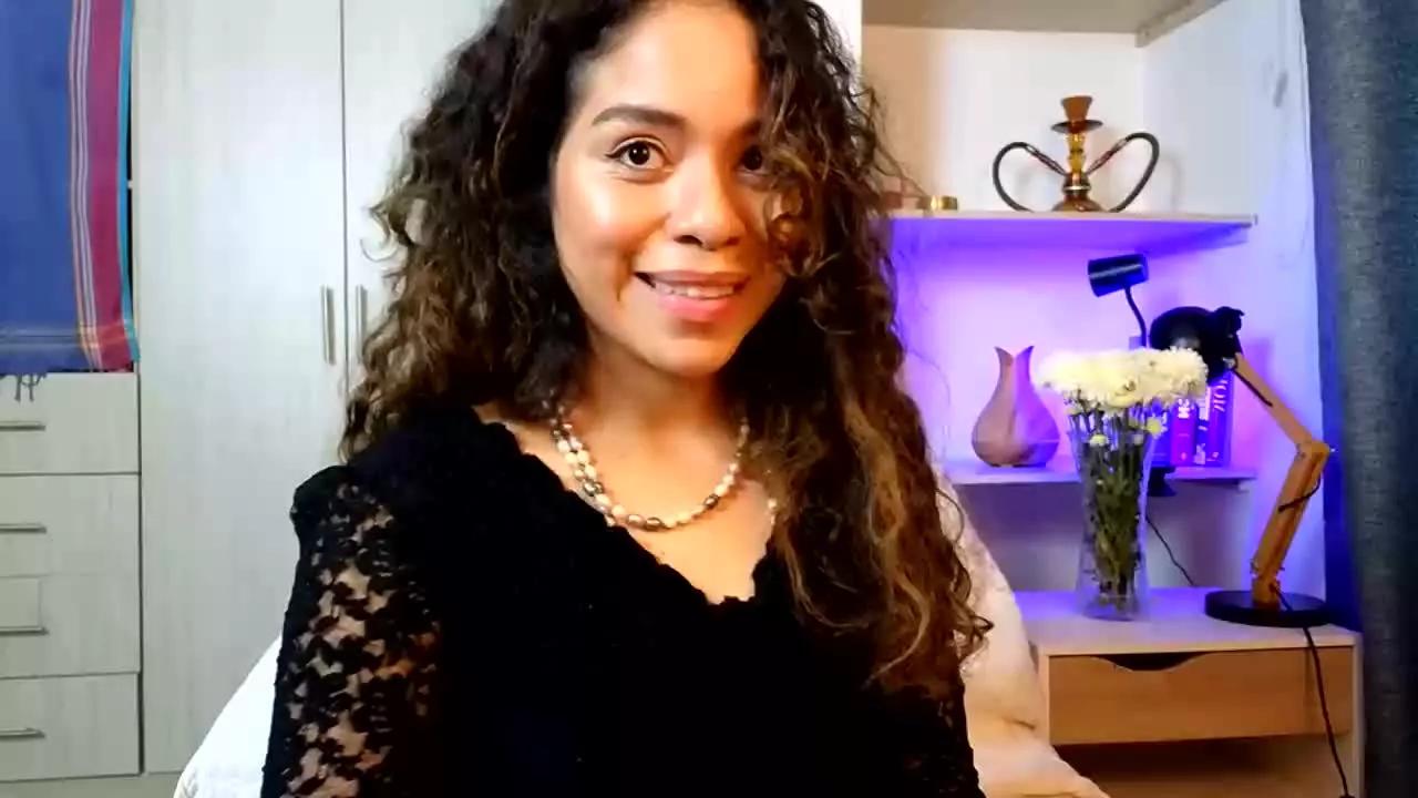 Annekamy from Streamray