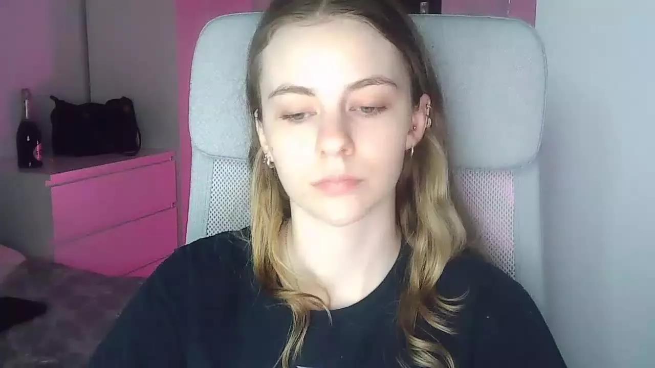 AriaFlirt from Streamray