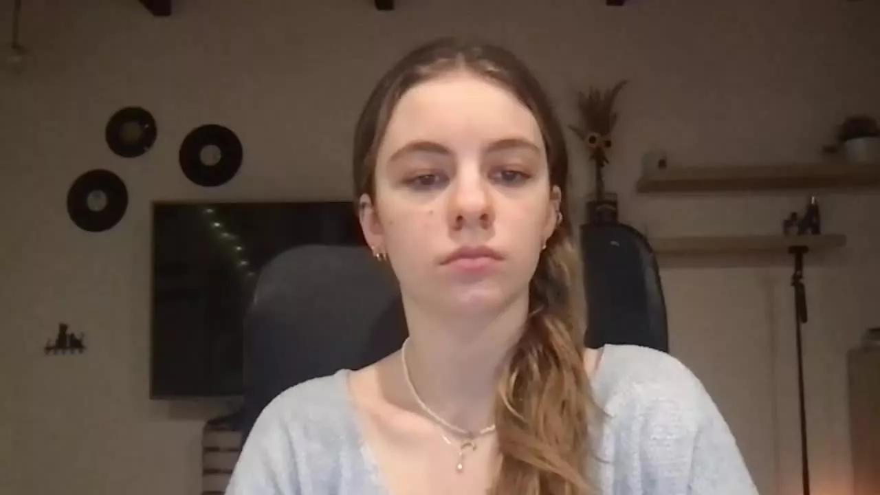 AriaFlirt from Streamray
