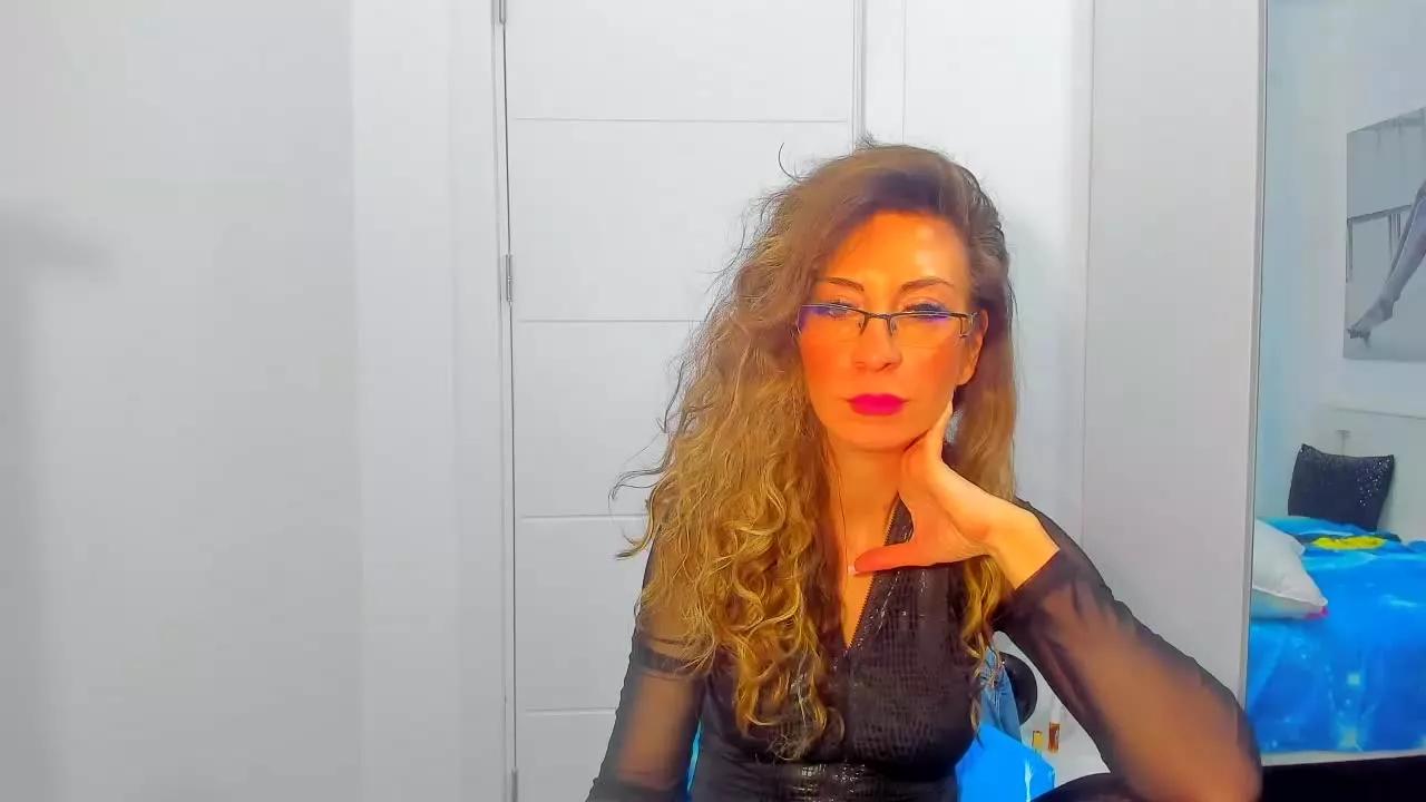 AvaMonroe77 from Streamray