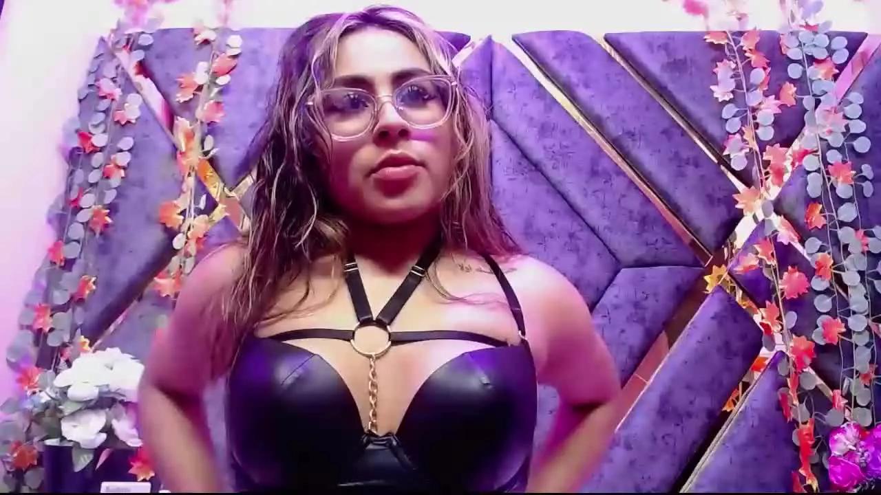 Dollyjuicy from Streamray