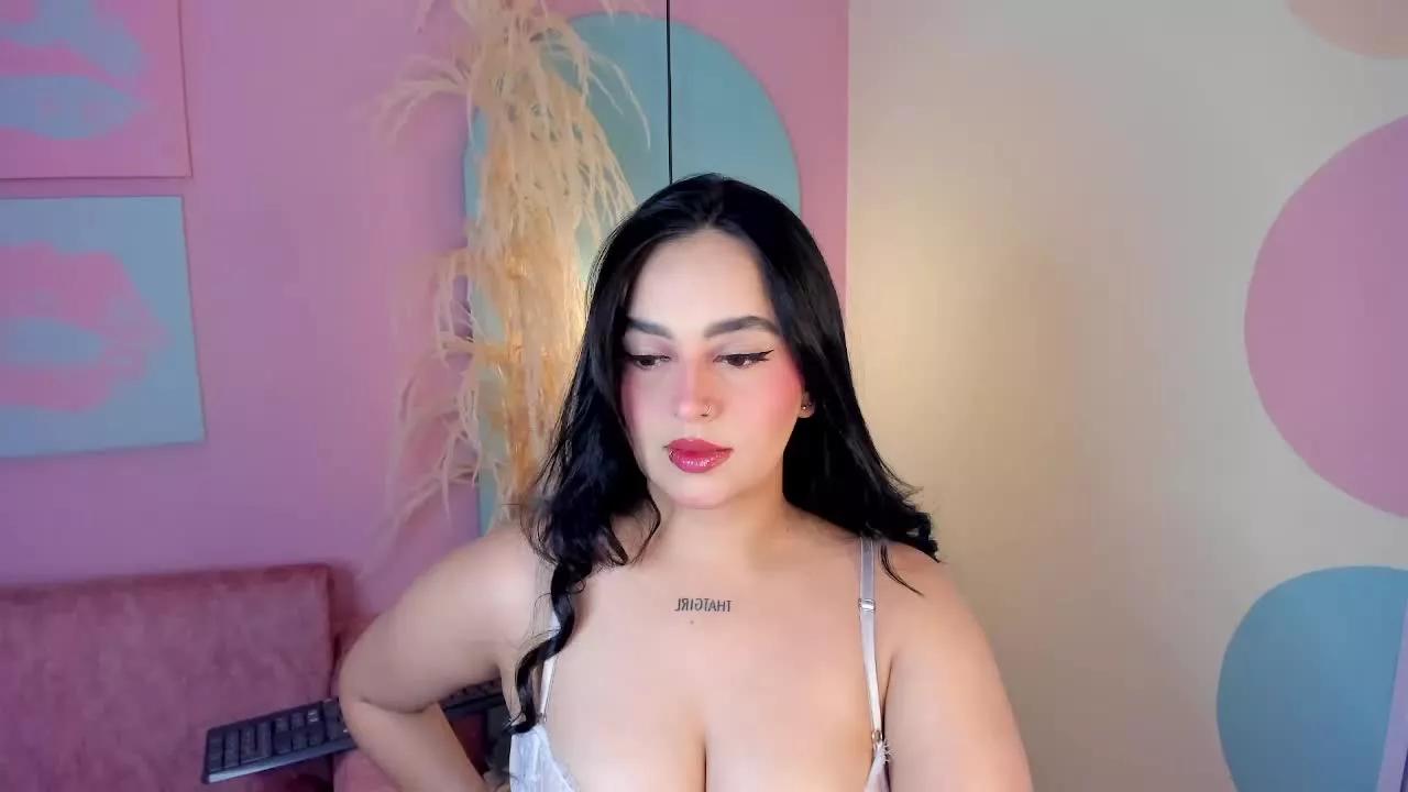 EmilyLoove from Streamray