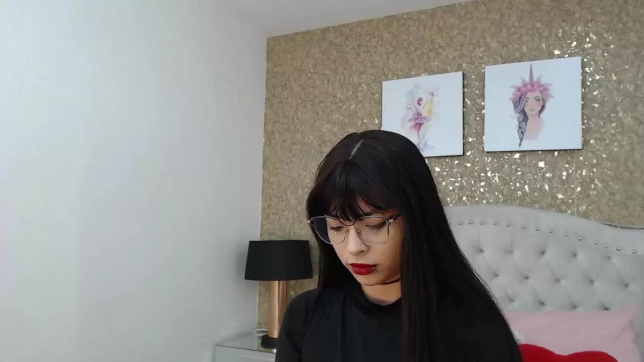 EvyEmber from Streamray