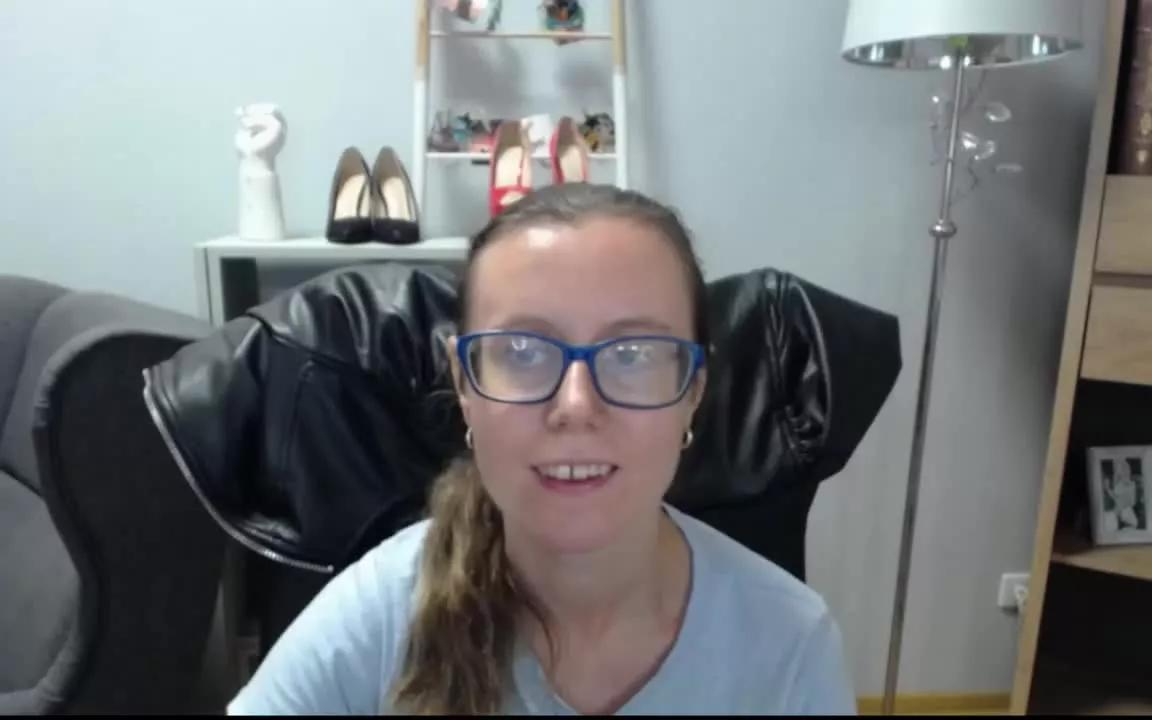 LizzySparkle from Streamray
