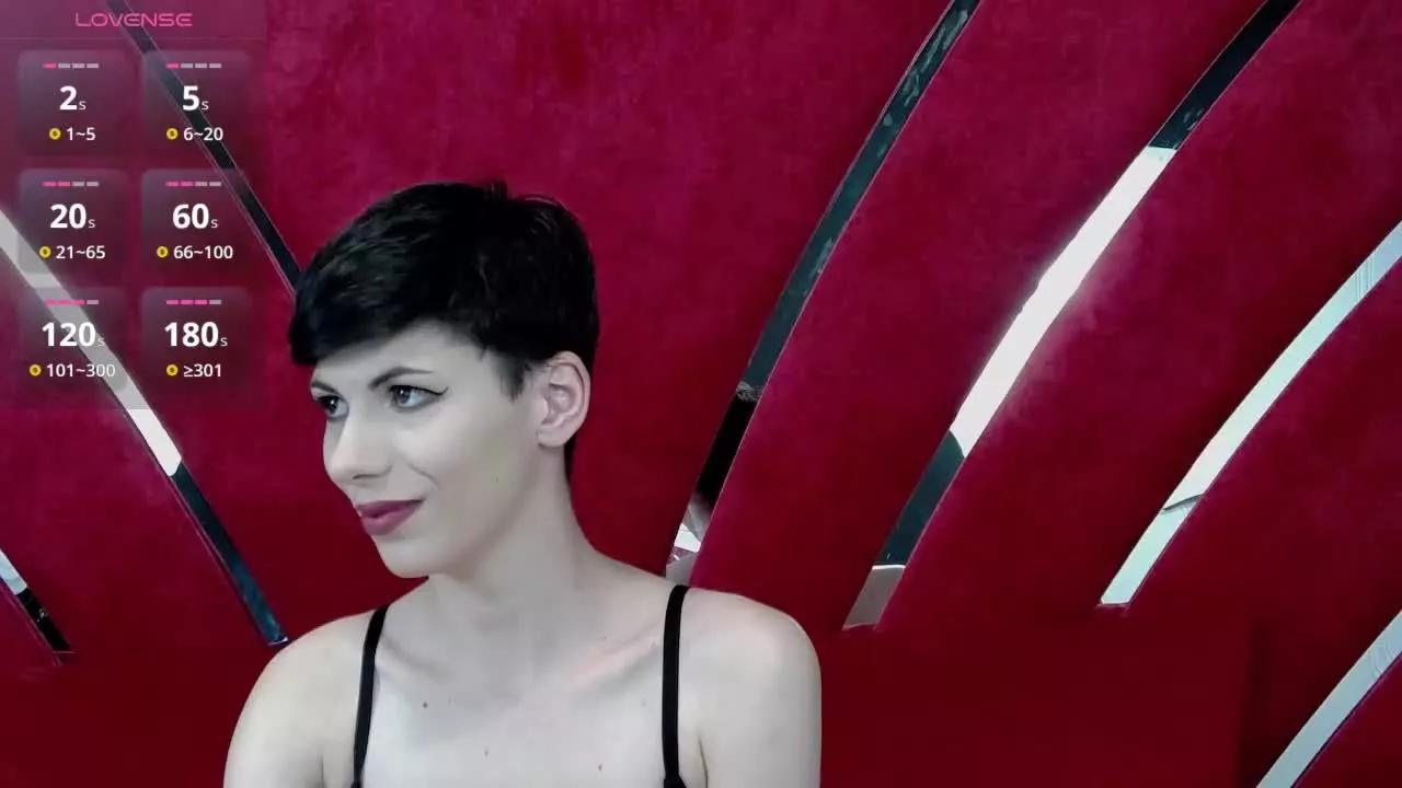 RoxxyR from Streamray