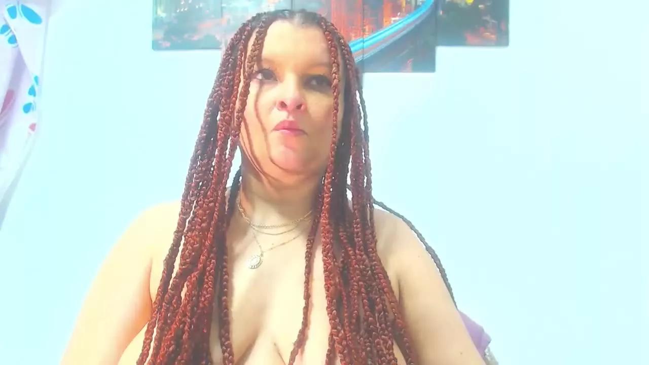 SamanthaSquirts from Streamray