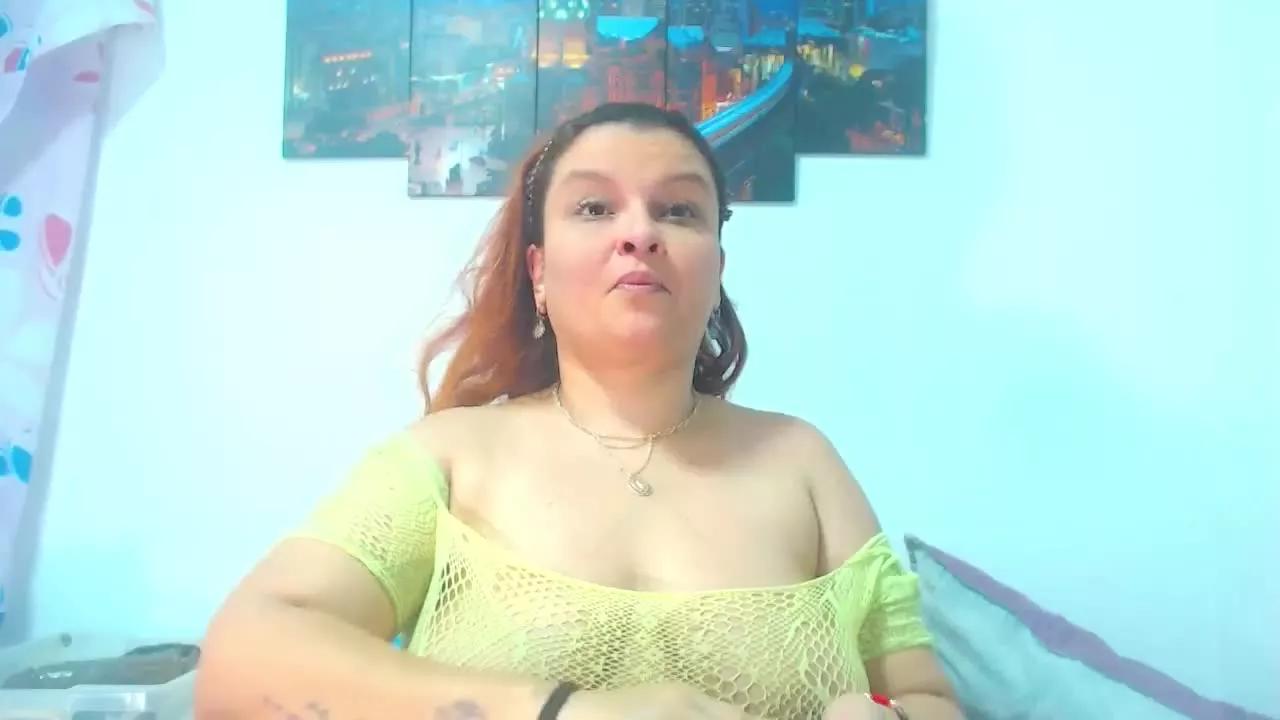 SamanthaSquirts from Streamray