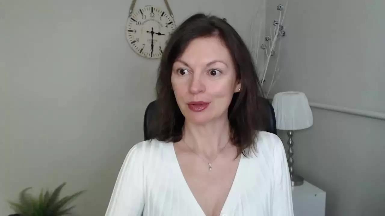VivianTasty from Streamray
