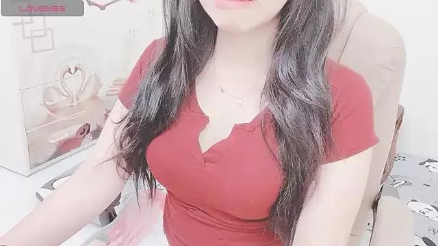 __Elly-Babe__ from StripChat is Freechat