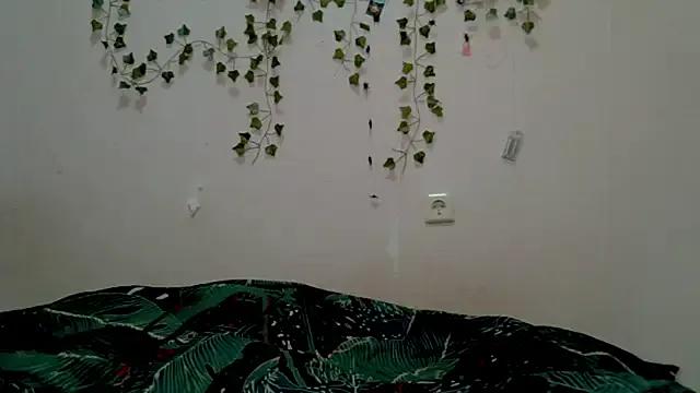 _kikiclark__ from StripChat is Freechat