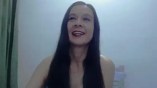 Aileendarkhot from StripChat is Freechat