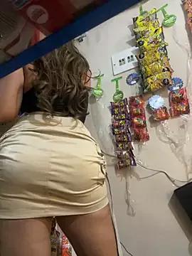 AlanaRouss from StripChat is Freechat