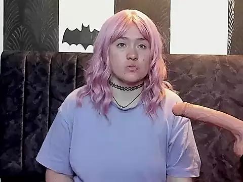 AliaMiller_ from StripChat is Freechat