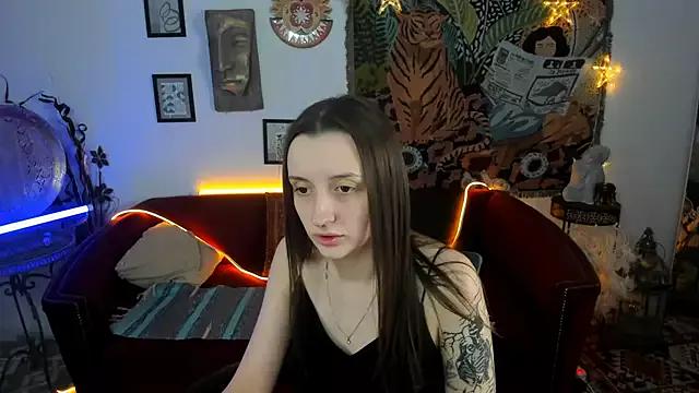 AliceLids from StripChat is Freechat
