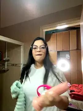 alilith from StripChat is Freechat