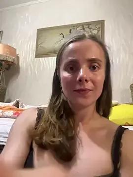 AlisaKissss from StripChat is Freechat