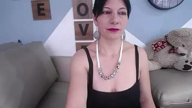 Amandagranny from StripChat is Freechat