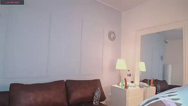 Amararae from StripChat is Freechat