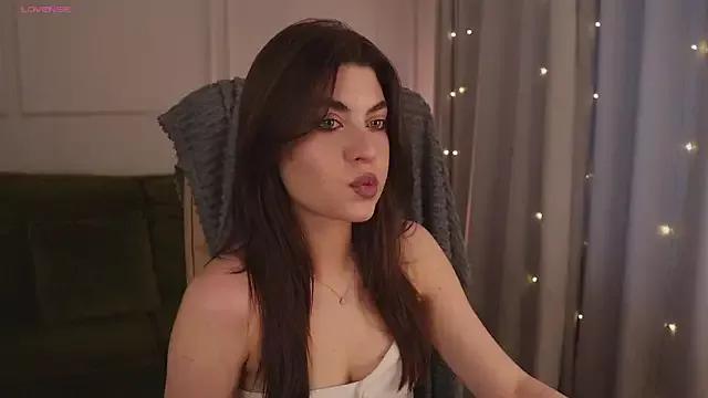 Amelia_Rubbin from StripChat is Freechat