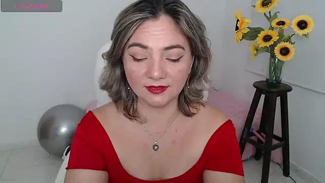 ana_milf from StripChat