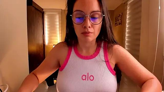 anabel_025 from StripChat is Freechat