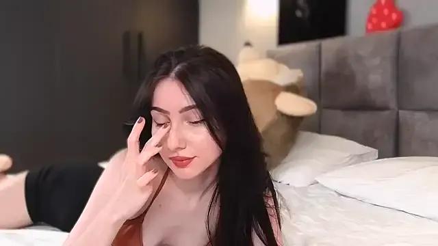 AnaMoonlight from StripChat is Freechat