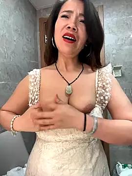 anna_2024 from StripChat is Freechat
