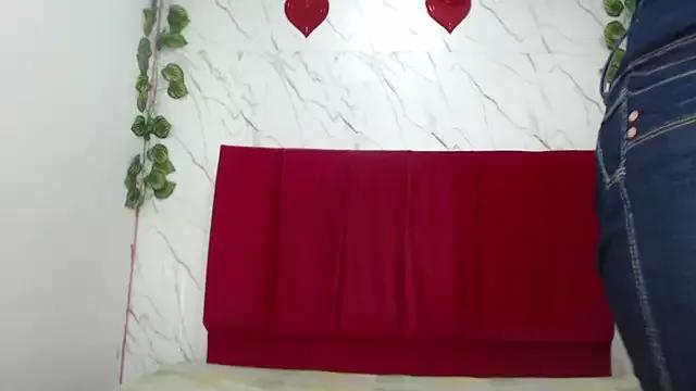 ariel_bigboobs from StripChat is Freechat