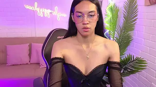 artemiss_tay from StripChat is Freechat