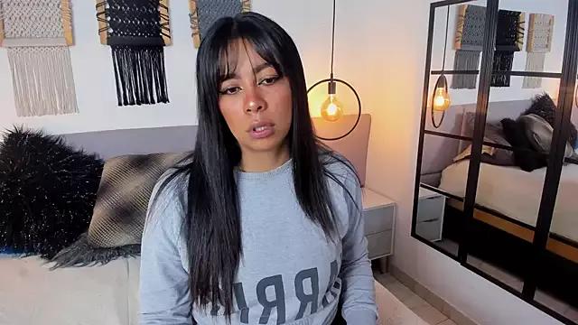 Ashley_owens_ from StripChat is Freechat