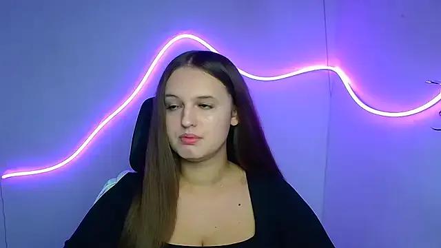Aurora_White from StripChat is Freechat