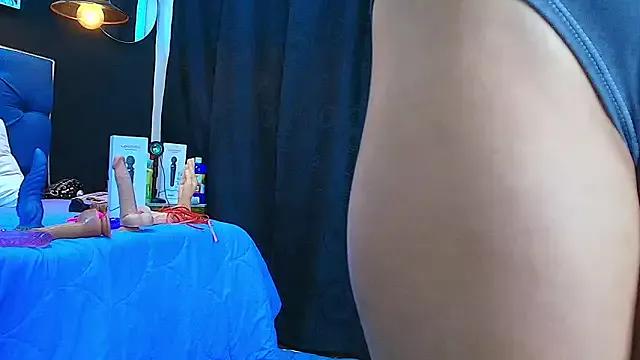 avans_15 from StripChat