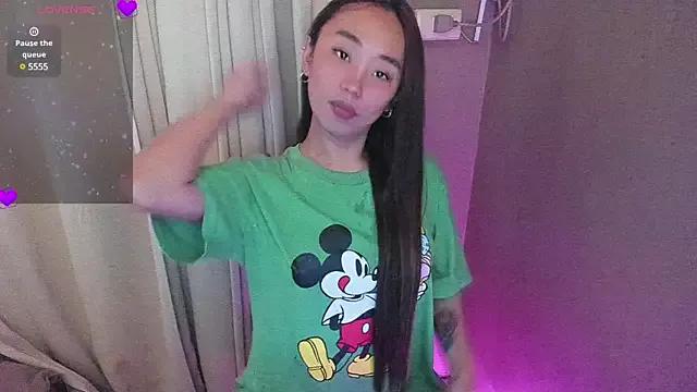 AyaCollins from StripChat is Freechat