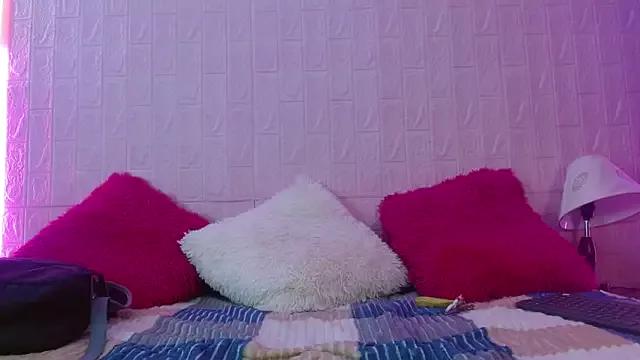 Baby_Kinky_ from StripChat is Freechat