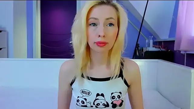 BarbieGoddess from StripChat is Freechat