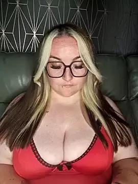 BBW_Diamond_xox from StripChat