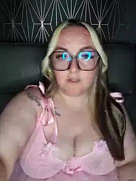 BBW_Diamond_xox from StripChat