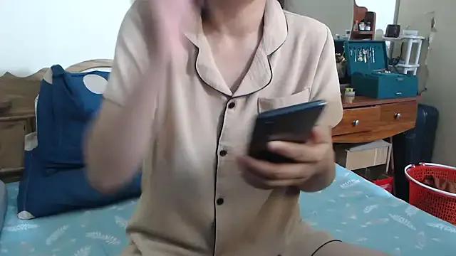 Beautiful_Cute_Sweet_79 from StripChat is Freechat
