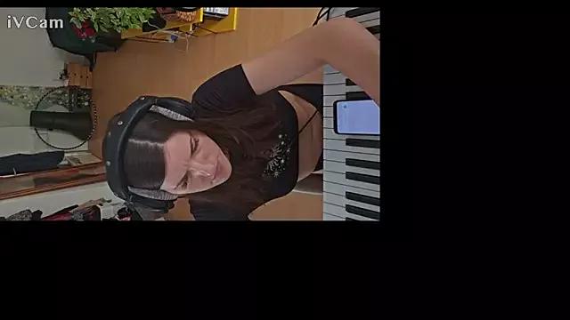 BelleFelicitas from StripChat is Freechat
