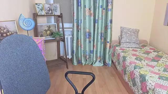 Betty_Brick from StripChat is Freechat
