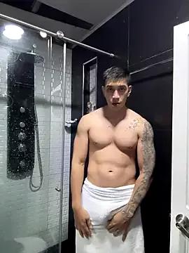 blackbullger_ from StripChat is Freechat