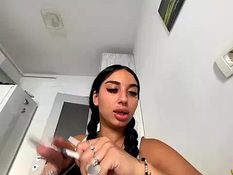 BlueEyes_BB from StripChat is Freechat