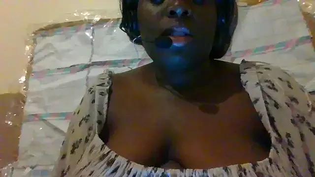 Brandyuk2 from StripChat is Freechat