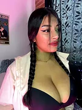 Brunette__nova from StripChat is Freechat