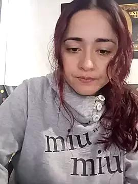 Candyfox___ from StripChat