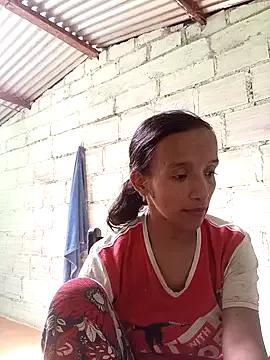 CarolineHans from StripChat is Freechat