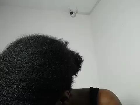 cattleya_hotgirl from StripChat is Freechat